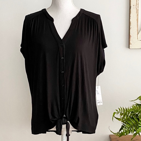 Apt. 9 Tops - 🆕 Kohl’s Apt. 9 Black Tie Front Waist Top SZ XL